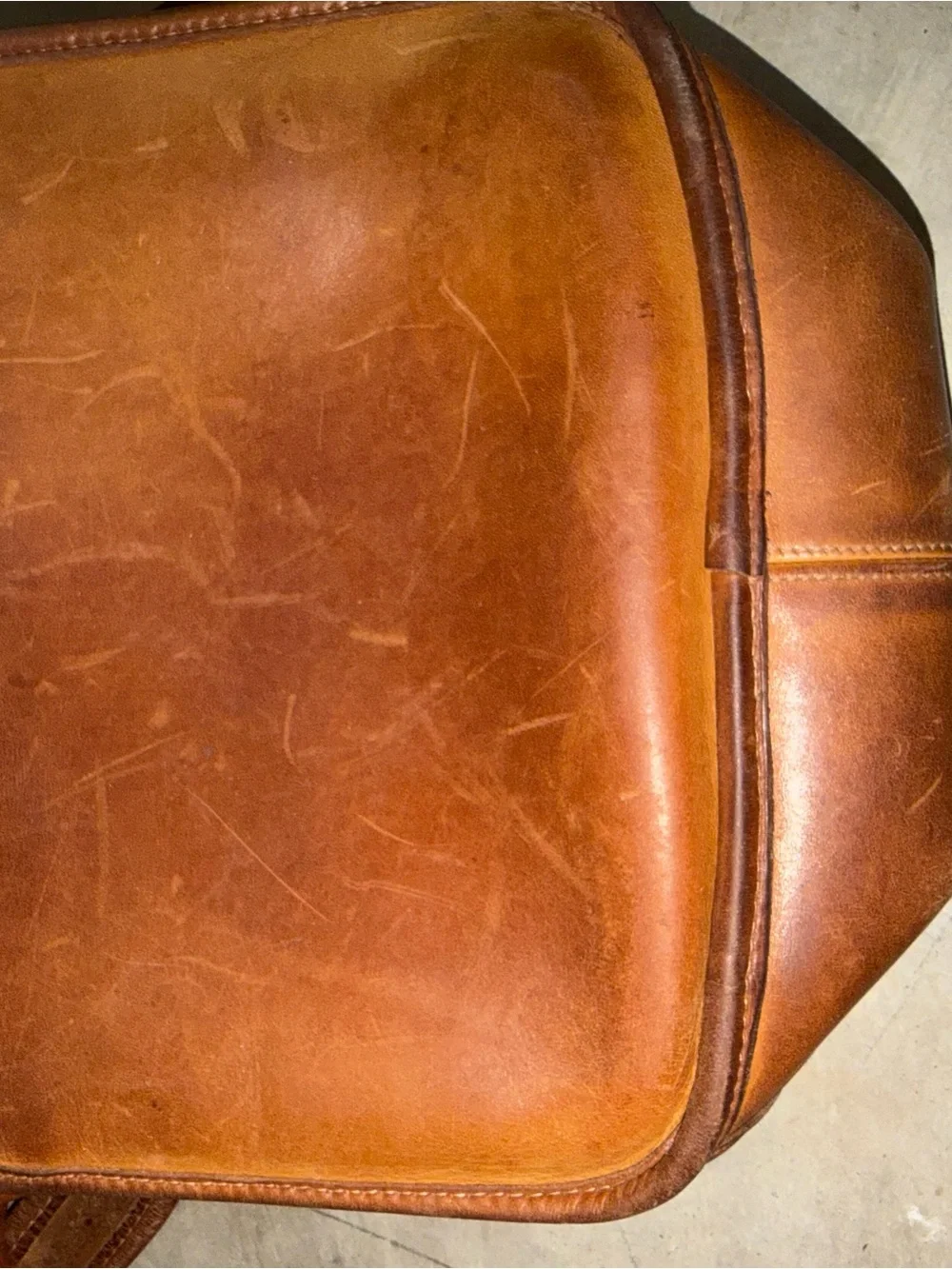Vintage Coach brown tan leather purse
